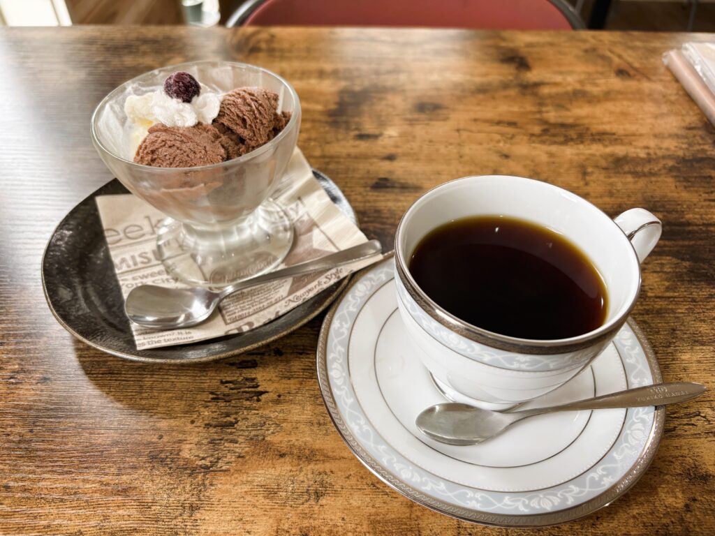 コーヒーとデザート